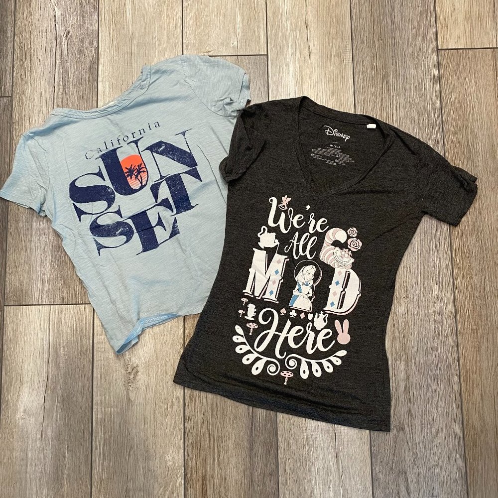 Lot of 2 junior size small tshirts